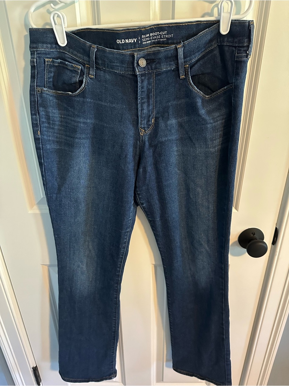 Old Navy Dark Blue Boot-Cut Women’s Jeans